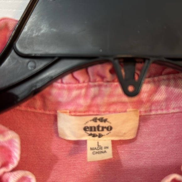 Pink washed denim sleeveless top with ruffles - Picture 5 of 6